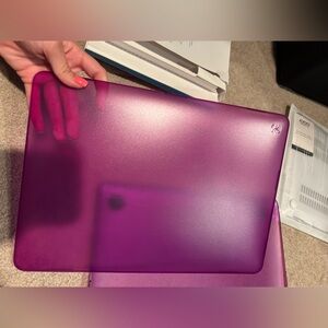 Speck Magenta Tablet Cover